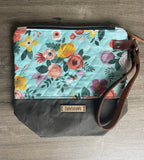 Quilted Floral Regular Wedge Project Bag
